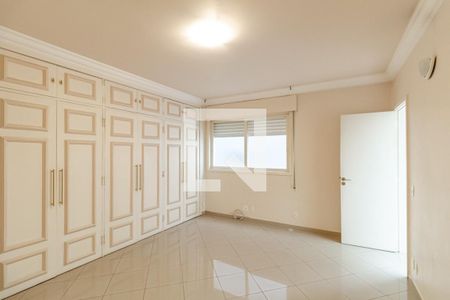 Apartamento à venda com 225m², 4 quartos e 1 vagaQuarto 2 - Suíte