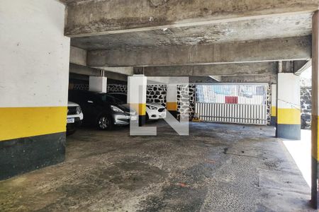 Apartamento para alugar com 60m², 1 quarto e 1 vaga Apartamento para alugar com 60m², 1 quarto e 1 vagaGaragem