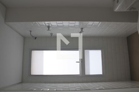 Apartamento à venda com 69m², 1 quarto e 1 vagaChuveiro