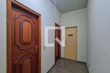 Apartamento à venda com 106m², 3 quartos e 2 vagasEntrada