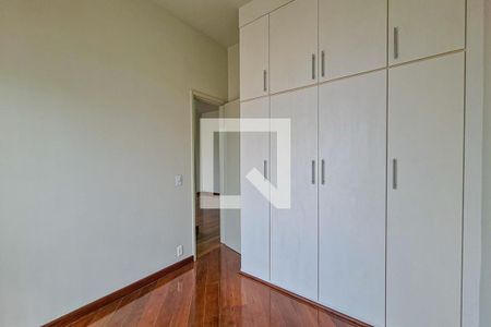 Apartamento à venda com 106m², 3 quartos e 2 vagasQuarto 3