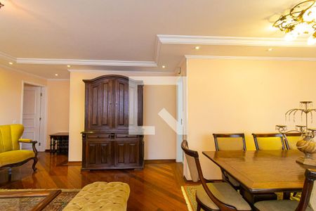 Sala de apartamento para alugar com 3 quartos, 164m² em Morro dos Ingleses, São Paulo