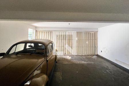 Casa à venda com 275m², 3 quartos e 2 vagasGaragem