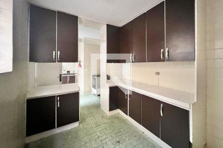 Casa à venda com 275m², 3 quartos e 2 vagasCozinha