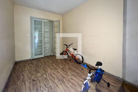 Casa à venda com 275m², 3 quartos e 2 vagasQuarto 1