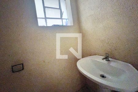 Casa à venda com 275m², 3 quartos e 2 vagasLavabo