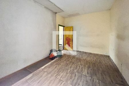 Casa à venda com 275m², 3 quartos e 2 vagasQuarto 2