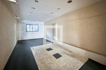 Casa à venda com 275m², 3 quartos e 2 vagasSala