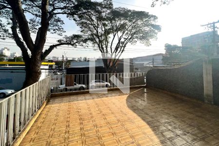 Casa à venda com 275m², 3 quartos e 2 vagasVaranda 2