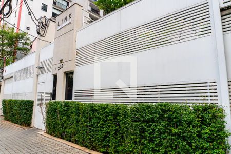 Apartamento à venda com 66m², 2 quartos e 2 vagas Apartamento à venda com 66m², 2 quartos e 2 vagasFachada e portaria