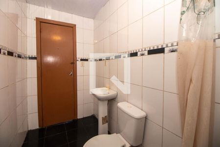 Casa para alugar com 220m², 3 quartos e 1 vaga Casa para alugar com 220m², 3 quartos e 1 vagaBanheiro
