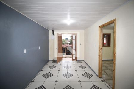 Sala de casa para alugar com 3 quartos, 220m² em Rubem Berta, Porto Alegre