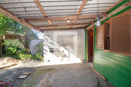 Área de Serviço de casa para alugar com 3 quartos, 220m² em Rubem Berta, Porto Alegre