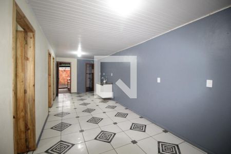 Sala de casa para alugar com 3 quartos, 220m² em Rubem Berta, Porto Alegre
