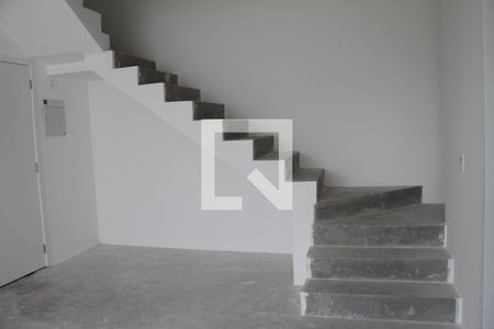 Apartamento à venda com 111m², 1 quarto e 2 vagasEscada