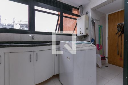 Apartamento à venda com 128m², 2 quartos e 2 vagasLavanderia