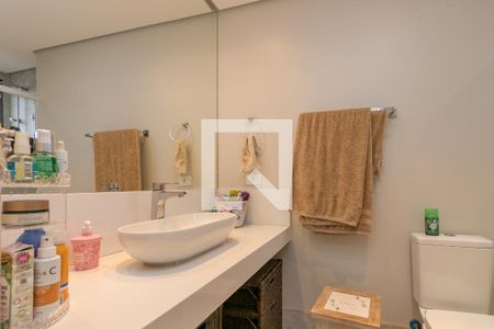 Apartamento à venda com 128m², 2 quartos e 2 vagasBanheiro da Suíte