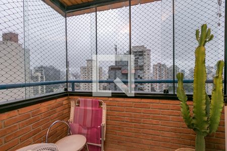 Apartamento à venda com 128m², 2 quartos e 2 vagasVaranda da Suíte