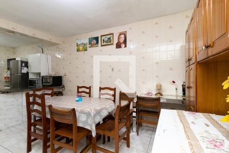 Casa à venda com 250m², 3 quartos e 2 vagasCopa