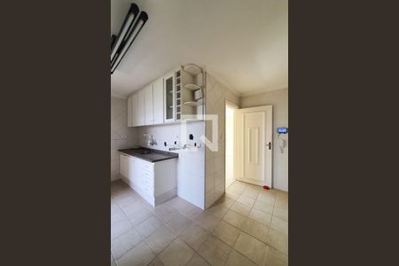 Apartamento para alugar com 71m², 2 quartos e 1 vagaCozinha