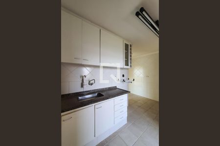 Apartamento para alugar com 71m², 2 quartos e 1 vagaCozinha