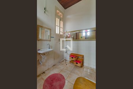 Casa para alugar com 400m², 8 quartos e sem vaga Casa para alugar com 400m², 8 quartos e sem vagaBanheiro 1