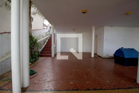 Casa para alugar com 500m², 5 quartos e 1 vagaÁrea 