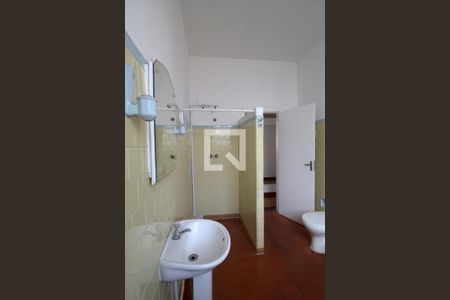 Casa para alugar com 500m², 5 quartos e 1 vagaBanheiro 