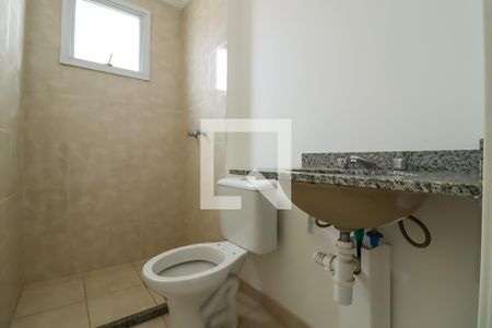 Apartamento à venda com 64m², 2 quartos e 2 vagasBanheiro da Suíte 2