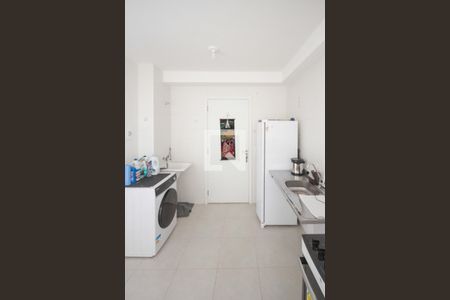 Cozinha e Área de Serviço de apartamento à venda com 2 quartos, 33m² em Jardim Planalto, São Paulo