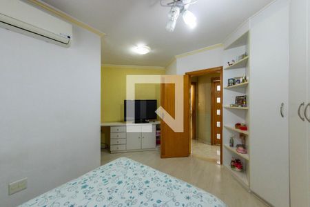 Apartamento à venda com 115m², 3 quartos e 3 vagas Apartamento à venda com 115m², 3 quartos e 3 vagasQuarto