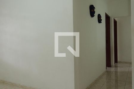 Casa à venda com 366m², 6 quartos e 2 vagasQuarto 4