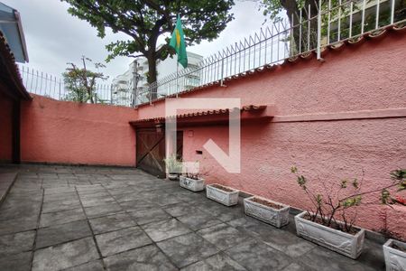 Casa à venda com 366m², 6 quartos e 2 vagasFachada Externa