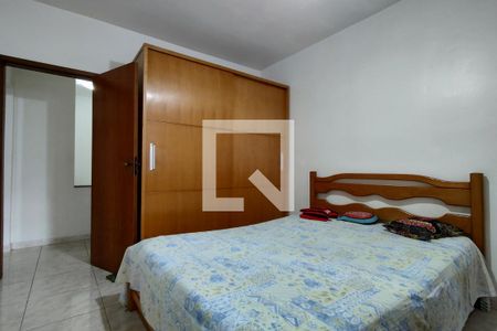 Casa à venda com 366m², 6 quartos e 2 vagasQuarto 3