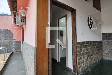 Casa à venda com 366m², 6 quartos e 2 vagasQuarto 6