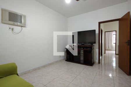 Casa à venda com 366m², 6 quartos e 2 vagasQuarto 2