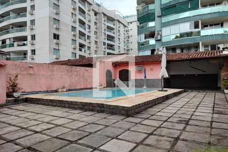 Casa à venda com 366m², 6 quartos e 2 vagasPiscina