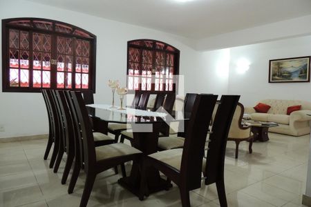 Sala de casa à venda com 6 quartos, 366m² em Freguesia (jacarepaguá), Rio de Janeiro