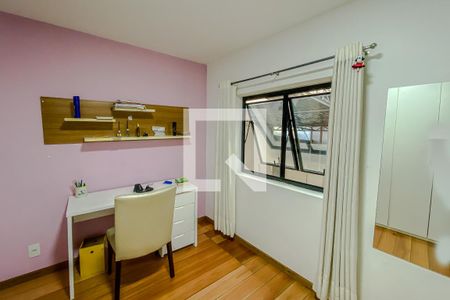 Casa para alugar com 185m², 3 quartos e 2 vagasQuarto