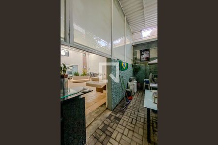 Casa para alugar com 185m², 3 quartos e 2 vagasÁrea comum