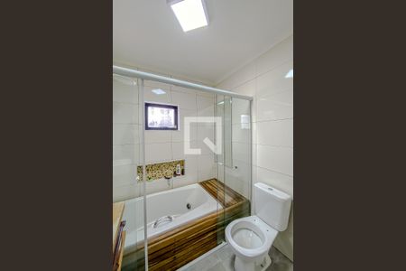 Casa para alugar com 185m², 3 quartos e 2 vagasBanheiro