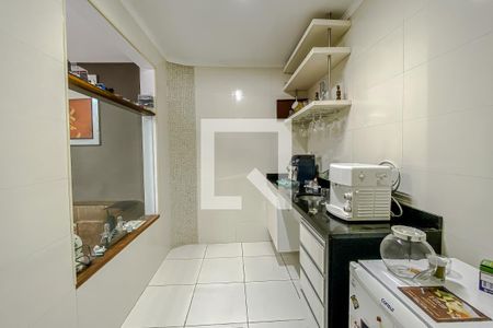 Casa para alugar com 185m², 3 quartos e 2 vagasCozinha