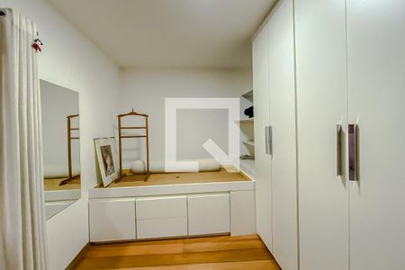 Casa para alugar com 185m², 3 quartos e 2 vagasQuarto