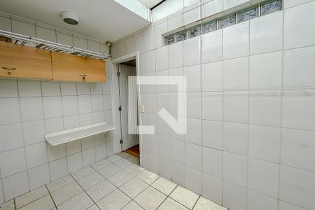 Casa para alugar com 185m², 3 quartos e 2 vagasÁrea de serviço