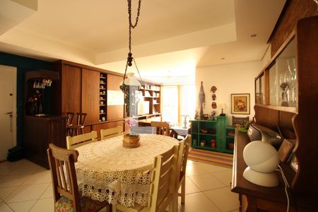 Apartamento para alugar com 104m², 3 quartos e 2 vagasSala