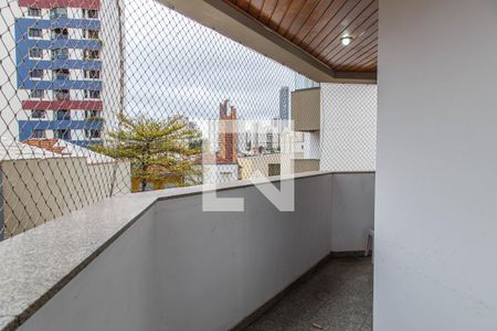 Apartamento à venda com 156m², 3 quartos e 2 vagasVaranda