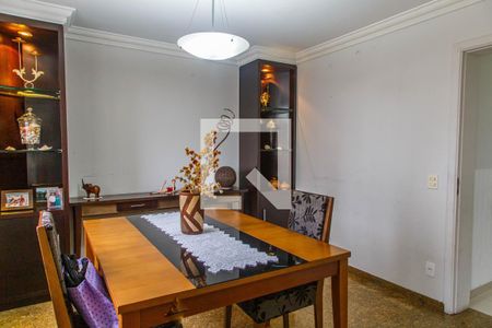 Apartamento à venda com 156m², 3 quartos e 2 vagasSala