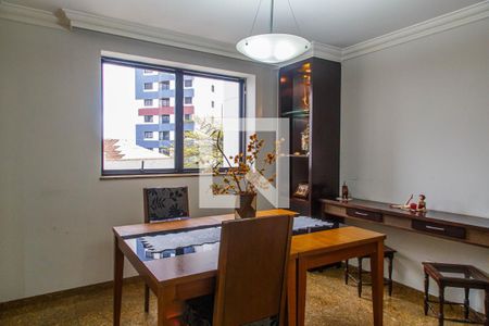 Apartamento à venda com 156m², 3 quartos e 2 vagasSala