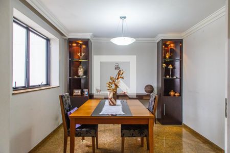 Apartamento à venda com 156m², 3 quartos e 2 vagasSala