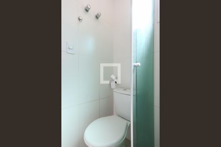 Apartamento à venda com 49m², 2 quartos e 1 vaga Apartamento à venda com 49m², 2 quartos e 1 vagaBanheiro